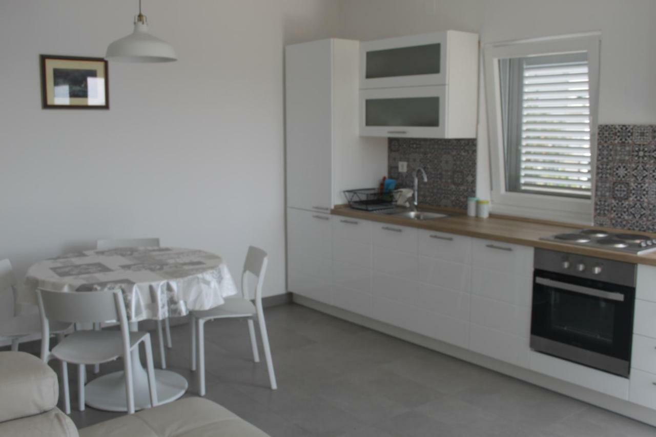 Apartmani "Mali Mago" Трибунь Екстер'єр фото